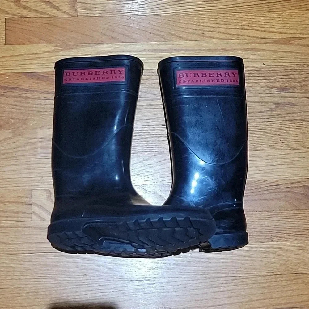 Burberry boot - Picture 7 of 9